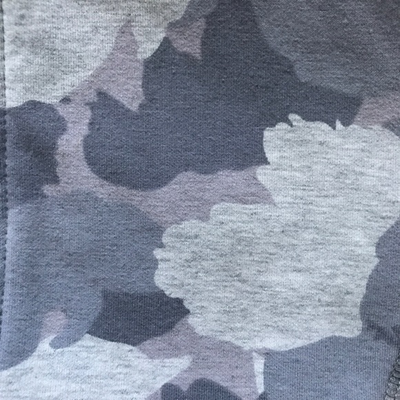 Athleta Girl Camouflage Zip Up Hoodie Girls XL 14 - Picture 4 of 12